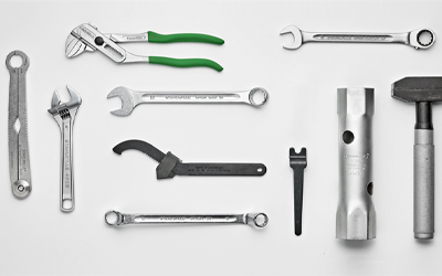 Monkey Wrench Vs Pipe Wrench : What's The Difference? - ElectronicsHub