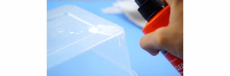 Clean the plastic surface - FOXWOLL